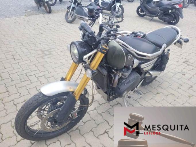 TRIUMPH SCRAMBLER 22/22