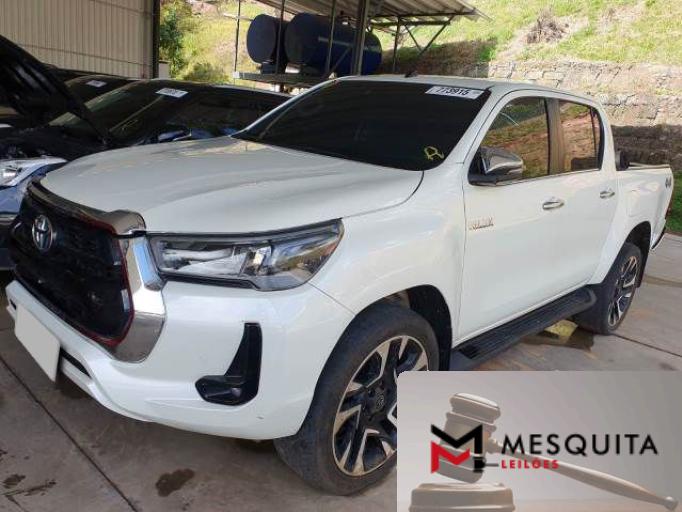 TOYOTA HILUX CD 21/21