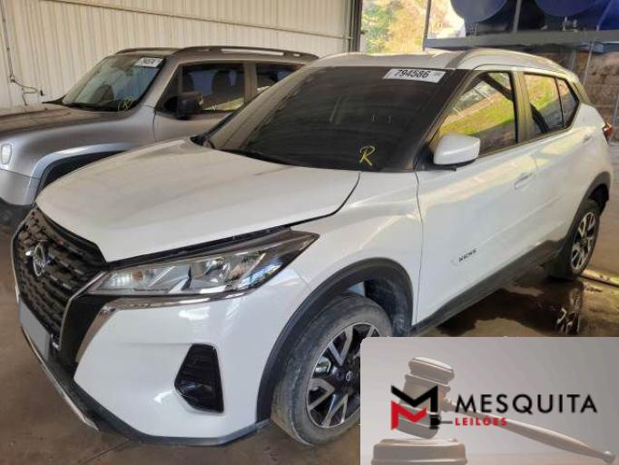 NISSAN KICKS 22/23
