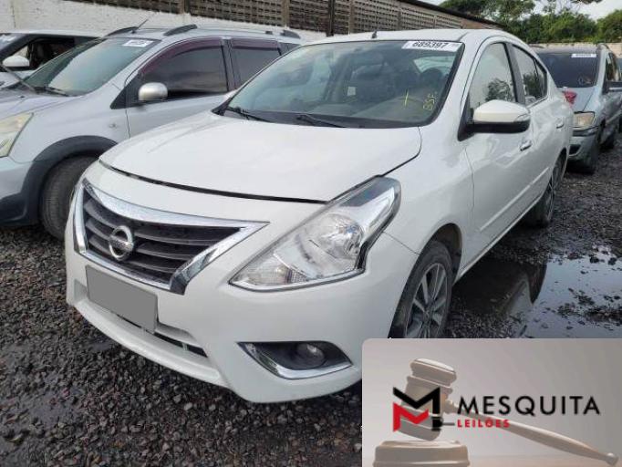 NISSAN VERSA 17/18