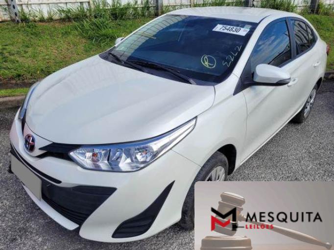 TOYOTA YARIS SEDAN 20/20