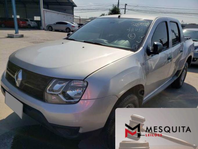 RENAULT DUSTER OROCH 17/17