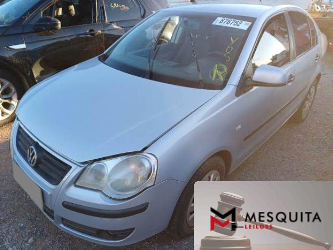 VOLKSWAGEN POLO SEDAN 08/09