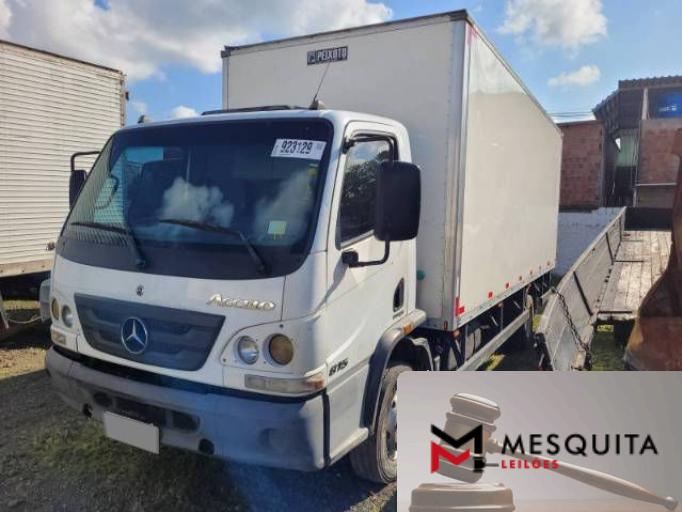 MERCEDES BENZ ACCELO 22/22