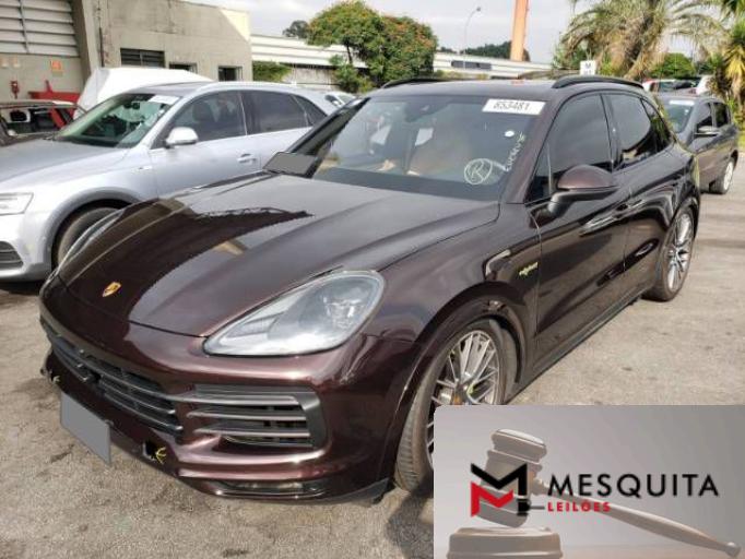 PORSCHE CAYENNE 22/23