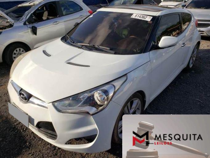 HYUNDAI VELOSTER 13/13